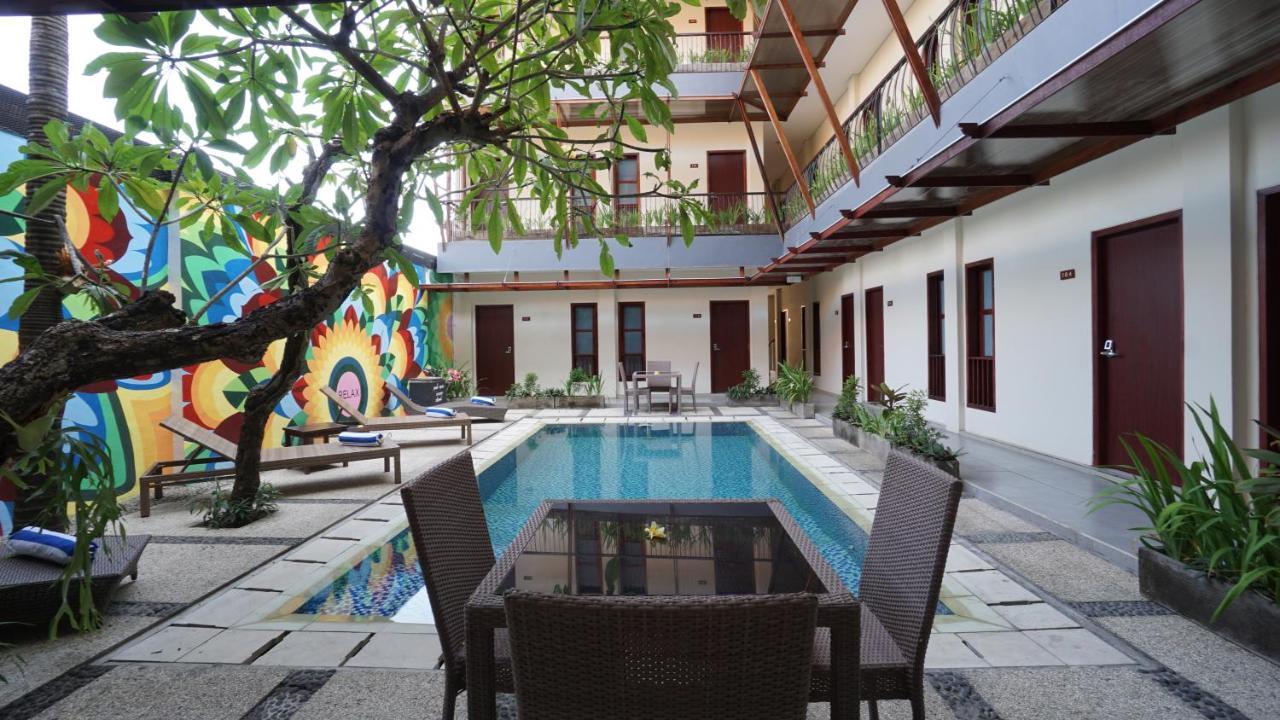 Hotel Reddoorz Near Legian Street Exterior foto