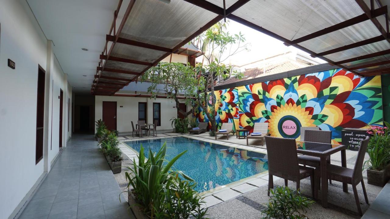 Hotel Reddoorz Near Legian Street Exterior foto
